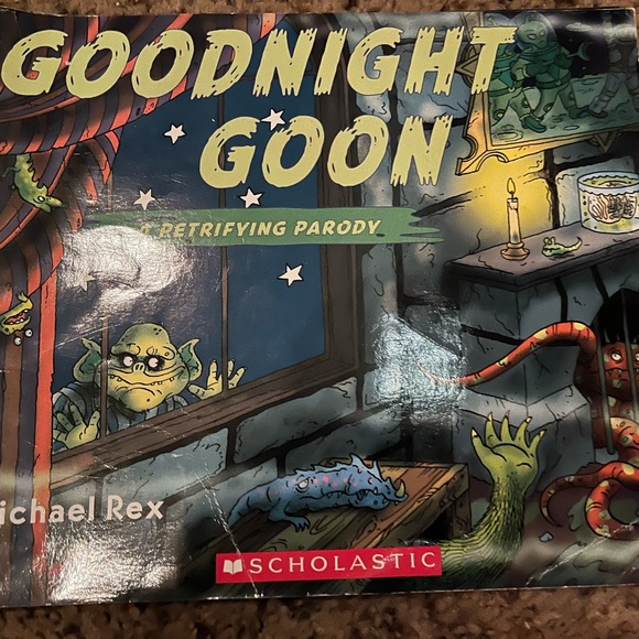 Scholastic Halloween Book Set - Picture 5 of 5